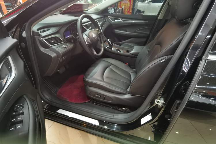 Used Buick LaCrosse 2021 652T Luxury Model
