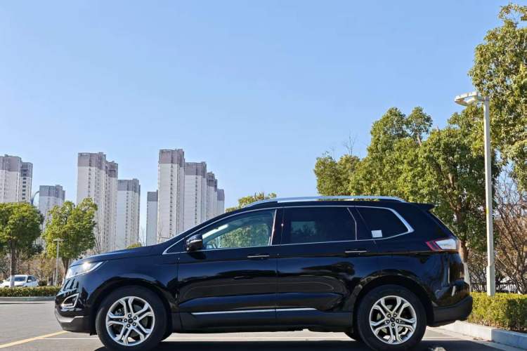 Used Ford Edge 2018 EcoBoost 245 Two-Wheel-Drive Titanium 7-Seater China V Standard
