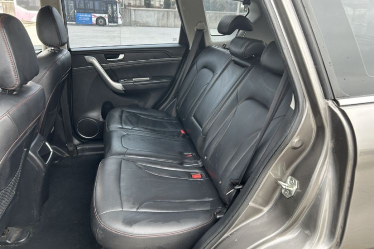 Used Haval H6 2015 Sport Edition 1.5T Automatic Two-Wheel Drive Luxury Model