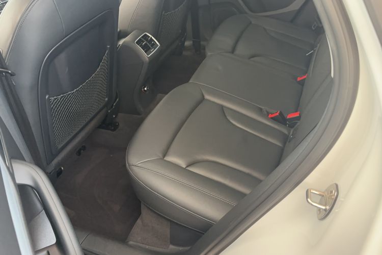 Used Audi Q3 2015 30 TFSI Comfort Model