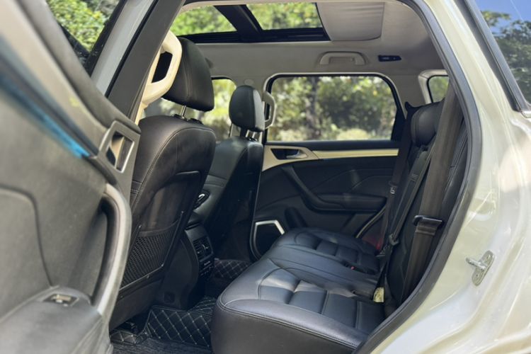 Used Haval H7 2017 Red-Label H7L 2.0T Automatic Luxury Model
