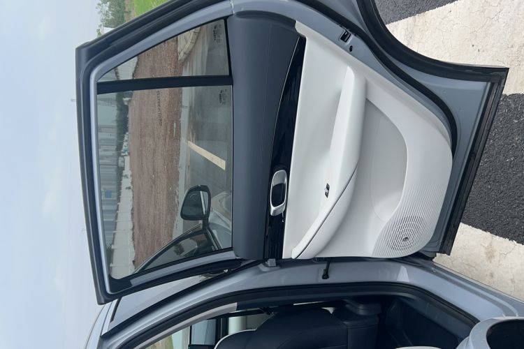 Used  E5 2024 530km Starship Edition
