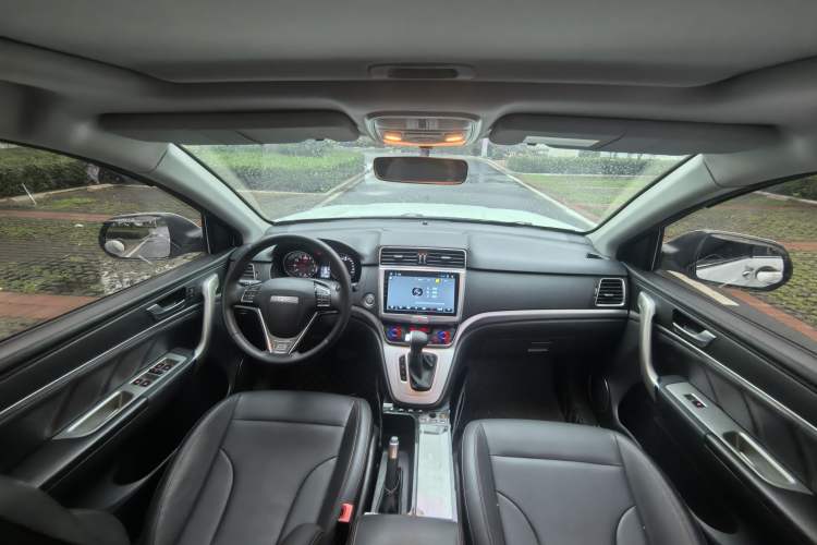 Used Haval M6 2019 1.5T DCT Two-Wheel Drive Elite Version China VI Standard
