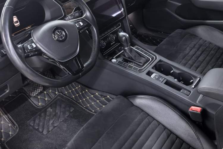 Used Volkswagen Magotan 2018 380TSI DSG Prestige Model
