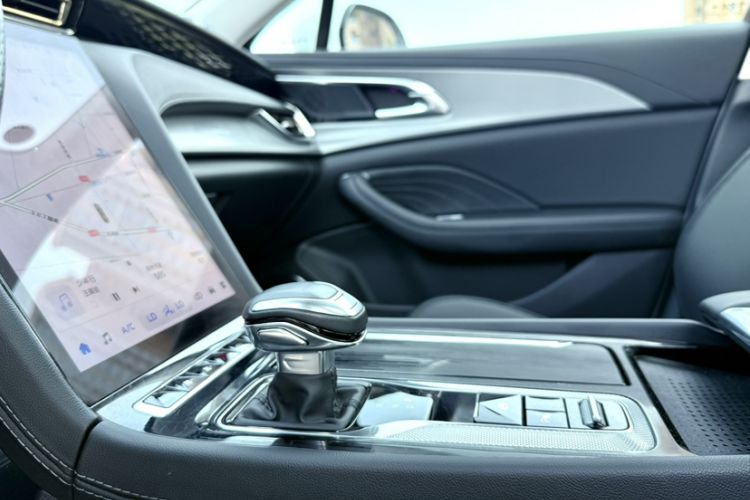 Used Hongqi H5 2023 1.5T HEV Smart Connect Flagship Edition