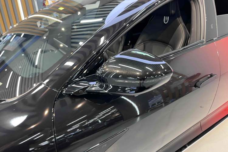 Used  12 2024 Updated Version 700 Three-Laser Rear-Wheel Drive Luxury Edition
