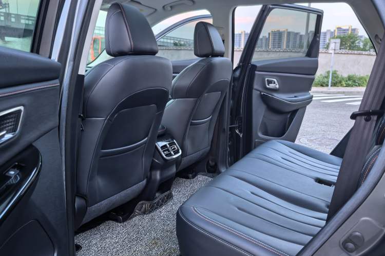 Used Oshan X7 2020 1.5T Automatic Luxury Model
