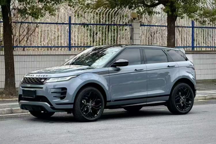 Used Land Rover Range Rover Evoque 2020 249 PS R-DYNAMIC S Black Edition Sport Version