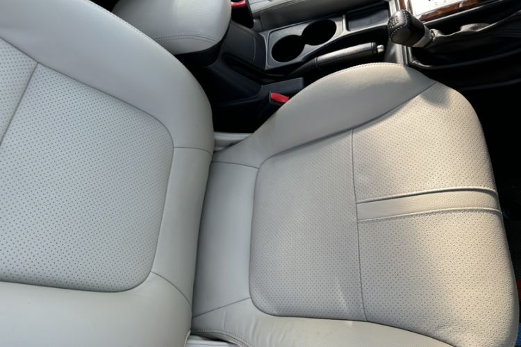 Used Mitsubishi Pajero Sport 2013 3.0L Automatic 4x4 Flagship Edition
