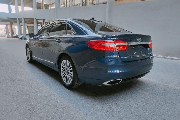 Used Ford Taurus 2015 EcoBoost 245 Luxury Model
