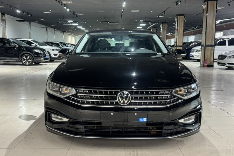 Used Volkswagen Magotan 2025 Zhongxiang Version 280TSI DSG Comfort Edition