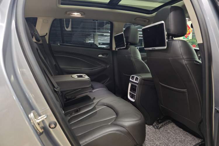 Used Buick Envision 2020 20T Two-Wheel Drive Elite Version
