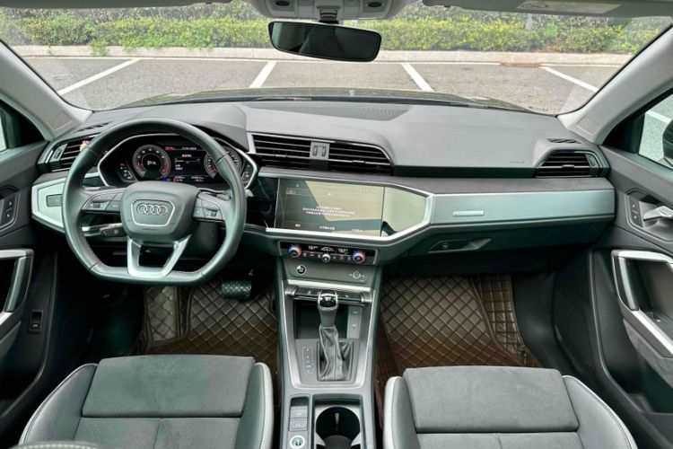 Used Audi Q3 2023 35 TFSI Fashion Dynamic Model (1.5T)