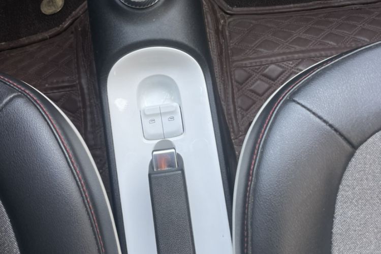 Used Wuling Hongguang MINIEV 2022 GAMEBOY 300km Enthusiast Model with Lithium Iron Phosphate