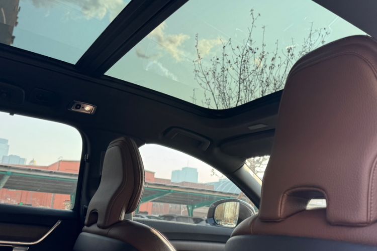 Used Volvo V90 2021 Cross Country B5 AWD Smart Range Edition
