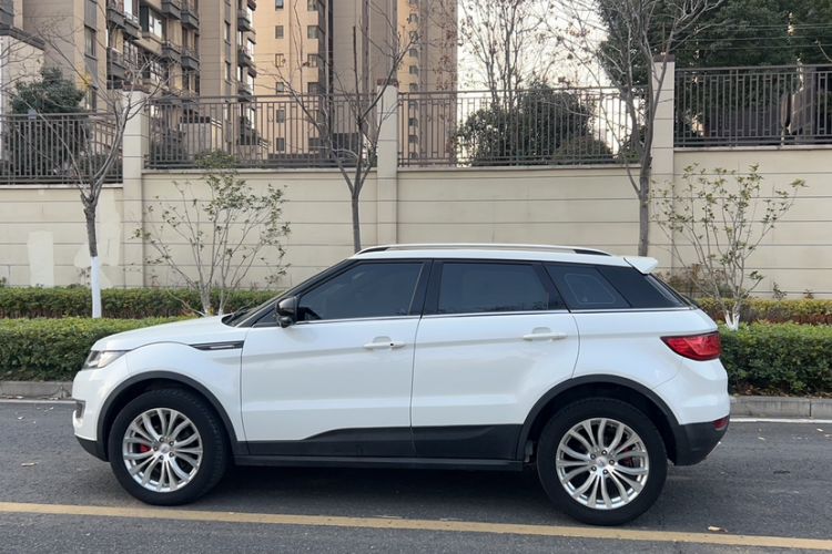 Used Land X7 2015 2.0T Panoramic Flagship Edition
