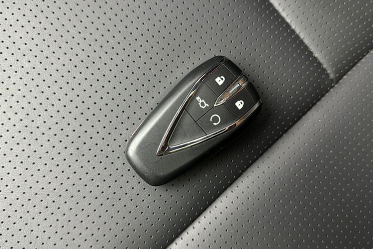 Used Changan UNI-V 2022 1.5T Prestige Version