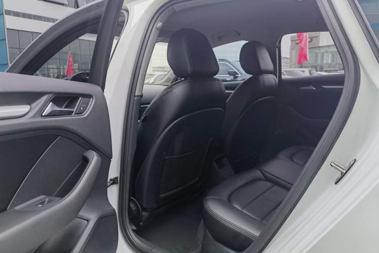 Used Audi A3 2017 Limousine 35 TFSI Ambition Edition
