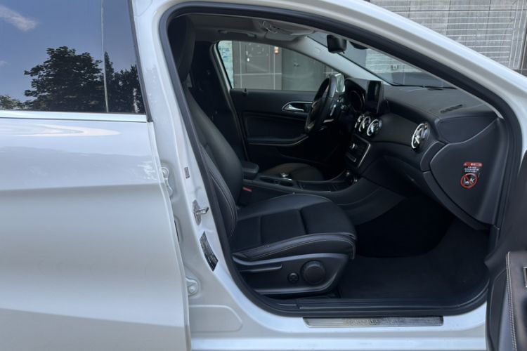 Used Mercedes-Benz GLA 2019 GLA 200 Fashion Model