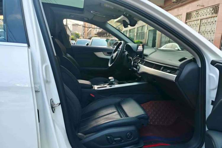 Used Audi A4L 2022 40 TFSI Fashion Dynamic Model
