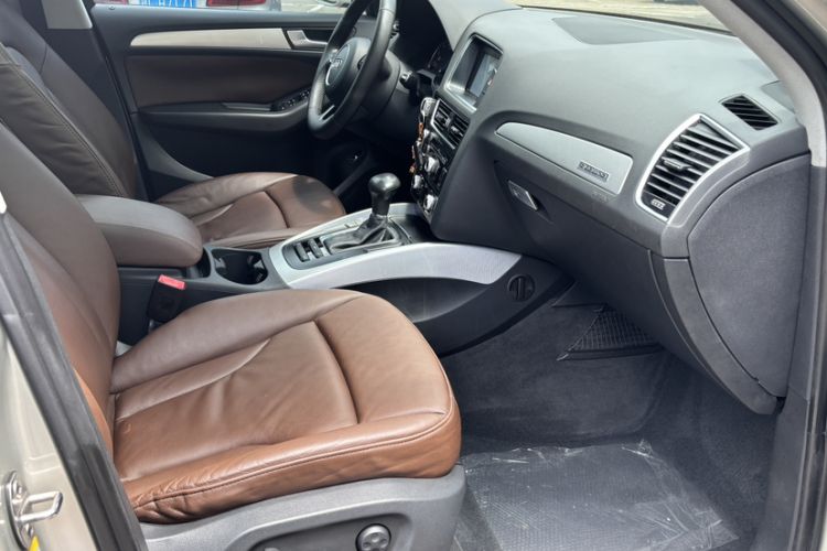 Used Audi Q5 2015 40 TFSI Technology Edition
