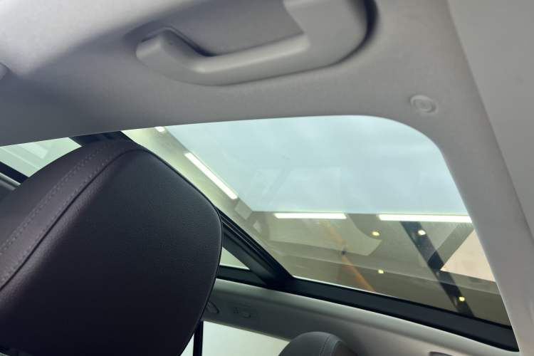 Used Mercedes-Benz GLS 2023 Refresh GLS 450 4MATIC Fashion Edition
