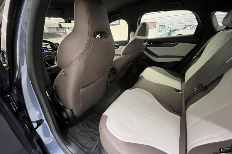 Used BYD Qin PLUS 2024 HONOR Edition DM-i 55KM Leading Model
