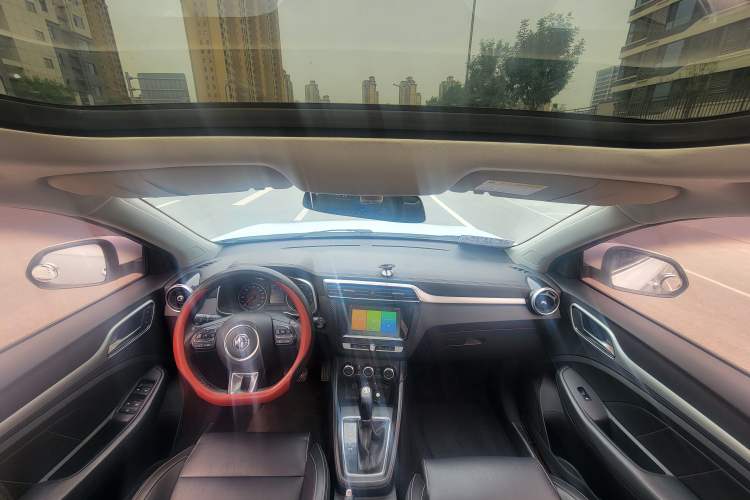 Used MG ZS 2017 1.5L Automatic Luxury Edition
