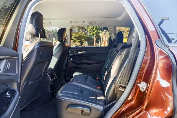 Used Ford Edge 2016 EcoBoost 245 Four-Wheel Drive Titanium 7-Seater