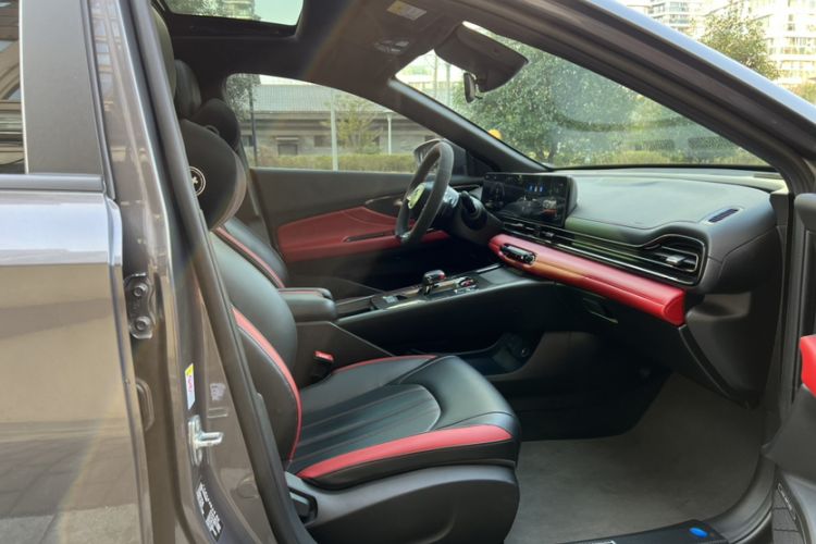 Used GAC Trumpchi EMPOW 2021 270T DCT J15 Version
