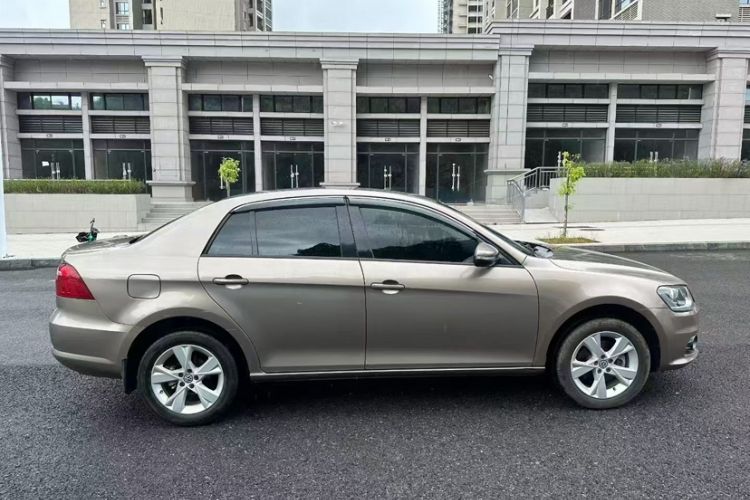 Used Volkswagen Bora 2015 Value Edition 1.6L Automatic Fashion Version