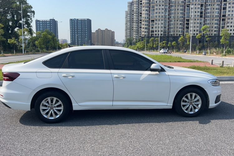 Used Volkswagen Lavida 2022 1.5L Automatic Fashion Edition
