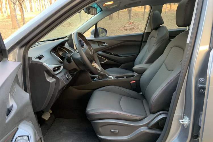 Used Chevrolet Orlando 2018 Redline 530T Automatic Enjoyment Edition (5+2 Model) – China V Standard
