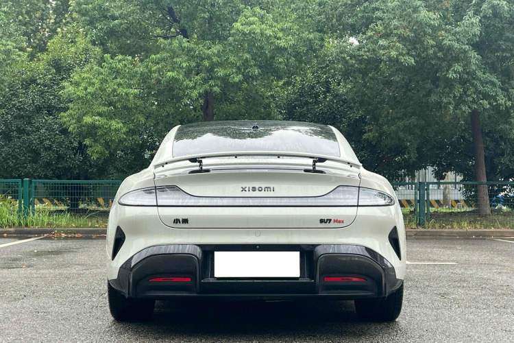 Used  SU7 2024 Four-Wheel Drive Ultra-Long Range Advanced Intelligent Driving Max Edition
