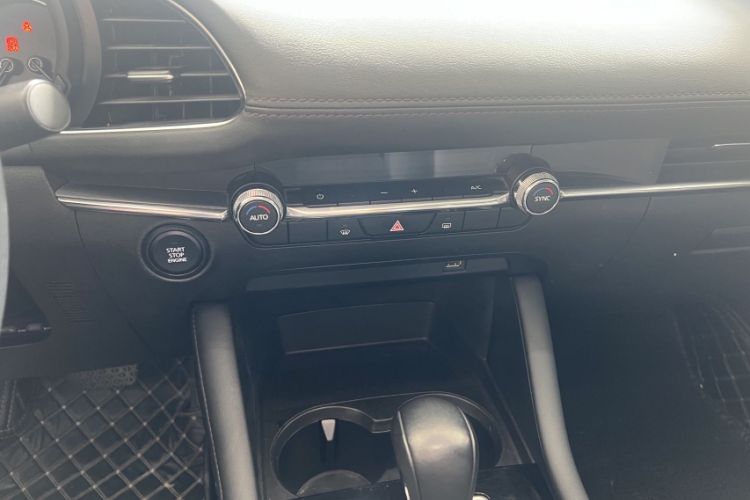 Used Mazda Mazda 3 Axela 2023 2.0L Automatic Zhiyao Edition
