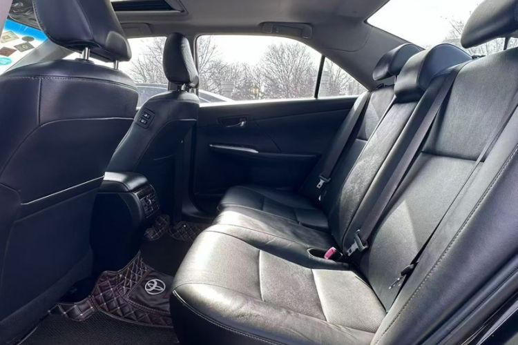 Used Toyota Camry 2016 2.0G 10th Anniversary Leading Edition