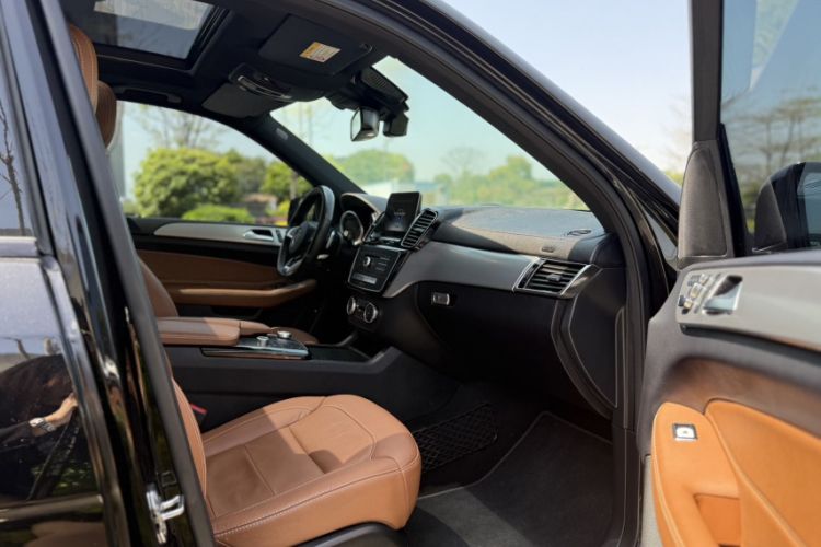 Used Mercedes-Benz GLE AMG 2017 AMG GLE 43 4MATIC
