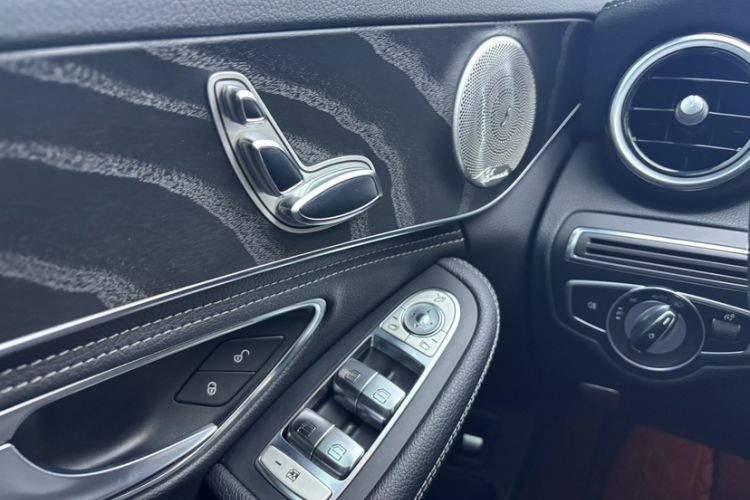 Used Mercedes-Benz C-Class 2018 C 180 L Fashion Edition Sport Version
