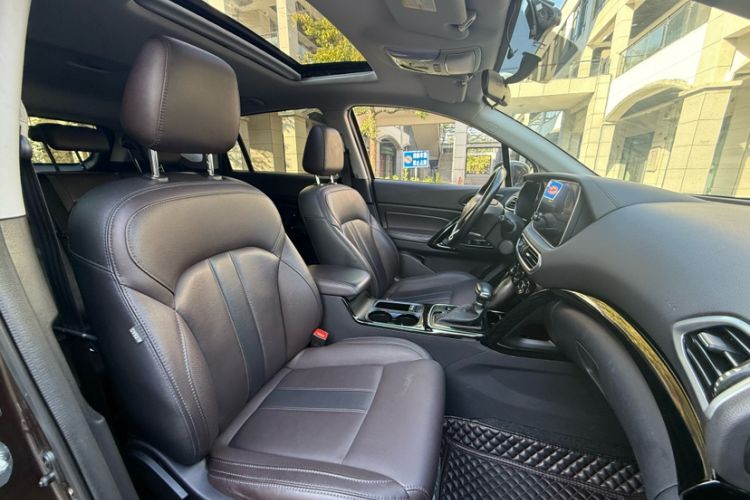 Used GAC Trumpchi GS4 2018 235T Automatic Two-Wheel Drive Luxury Smart Connectivity Version
