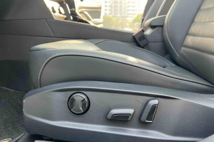 Used Volkswagen Lamando 2019 280TSI DSG Comfort Edition China VI standard