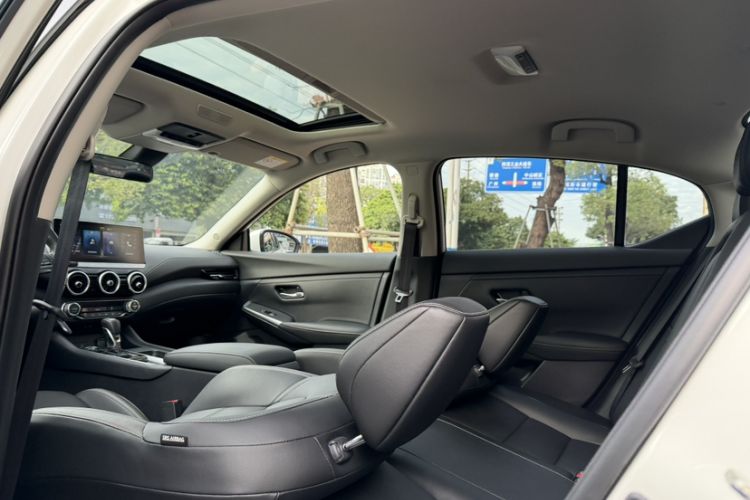 Used Nissan Sylphy 2023 1.6L CVT Enjoyment Edition
