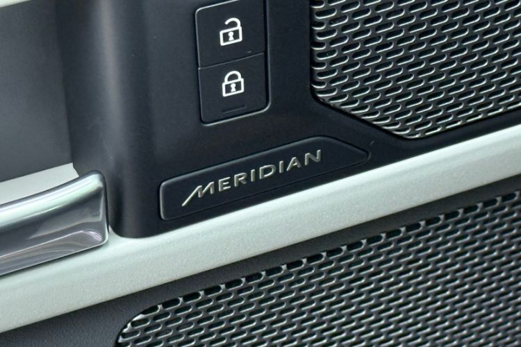 Used Land Rover Defender 2022 110 P400 X-DYNAMIC HSE
