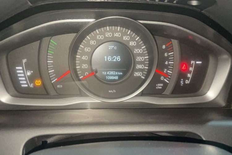 Used Volvo XC60 2017 T5 Smart Upgrade Edition
