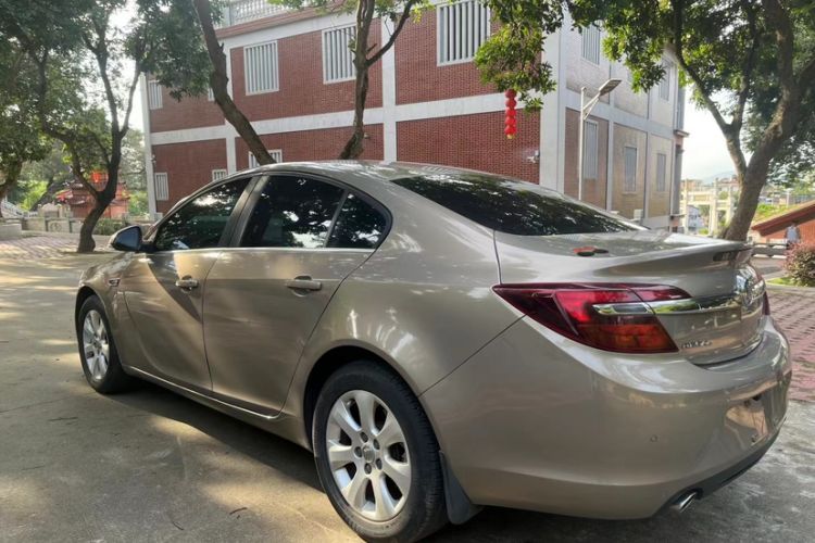 Used Buick Regal 2015 2.0L Leading Fashion Edition
