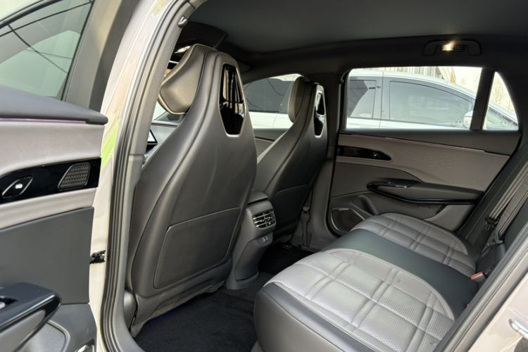 Used Hongqi EH7 2024 760 Pro+ Four-Wheel Drive Version