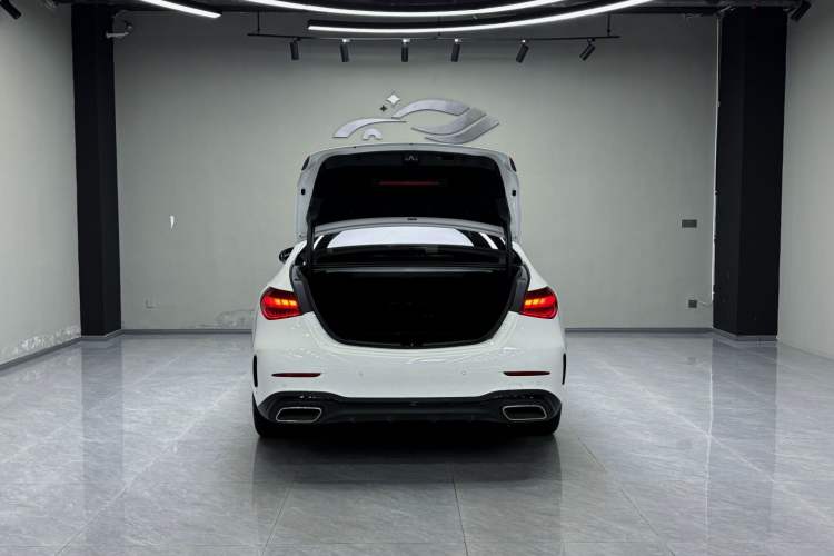 Used Mercedes-Benz C-Class 2023 C 260 L Bright Night Sports Edition
