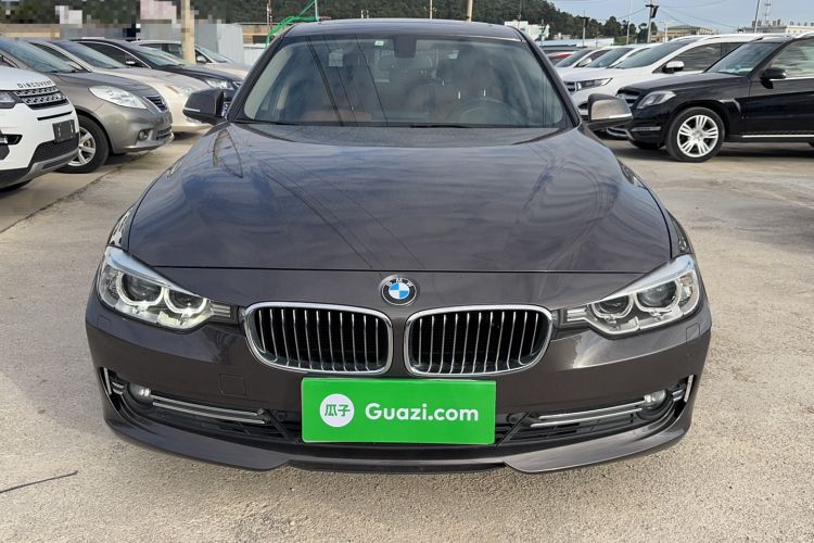 Used BMW 3 Series 2014 320Li Luxury Design Package
