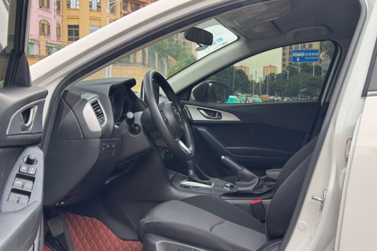 Used Mazda Mazda 3 Axela 2019 Cloud-Controlled Version Sedan 1.5L Automatic Comfort Trim China VI Standard