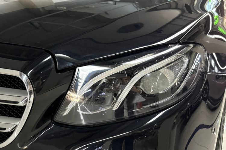 Used Mercedes-Benz E-Class 2020 E 300 L Sporty and Stylish Model