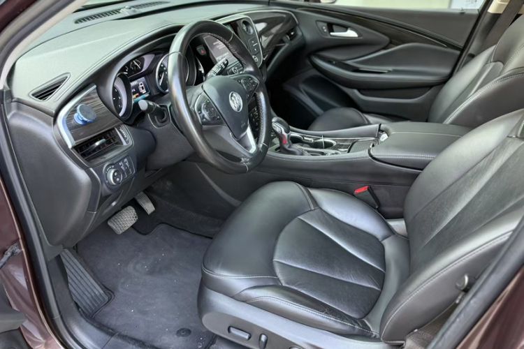 Used Buick Envision 2018 20T Two-Wheel-Drive Elite Model
